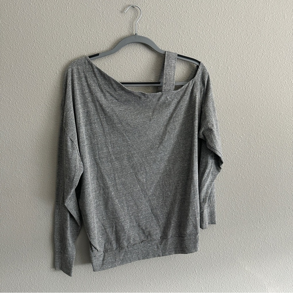 We The Free Gray Off Shoulder Oversized Too XS - Picture 10 of 13
